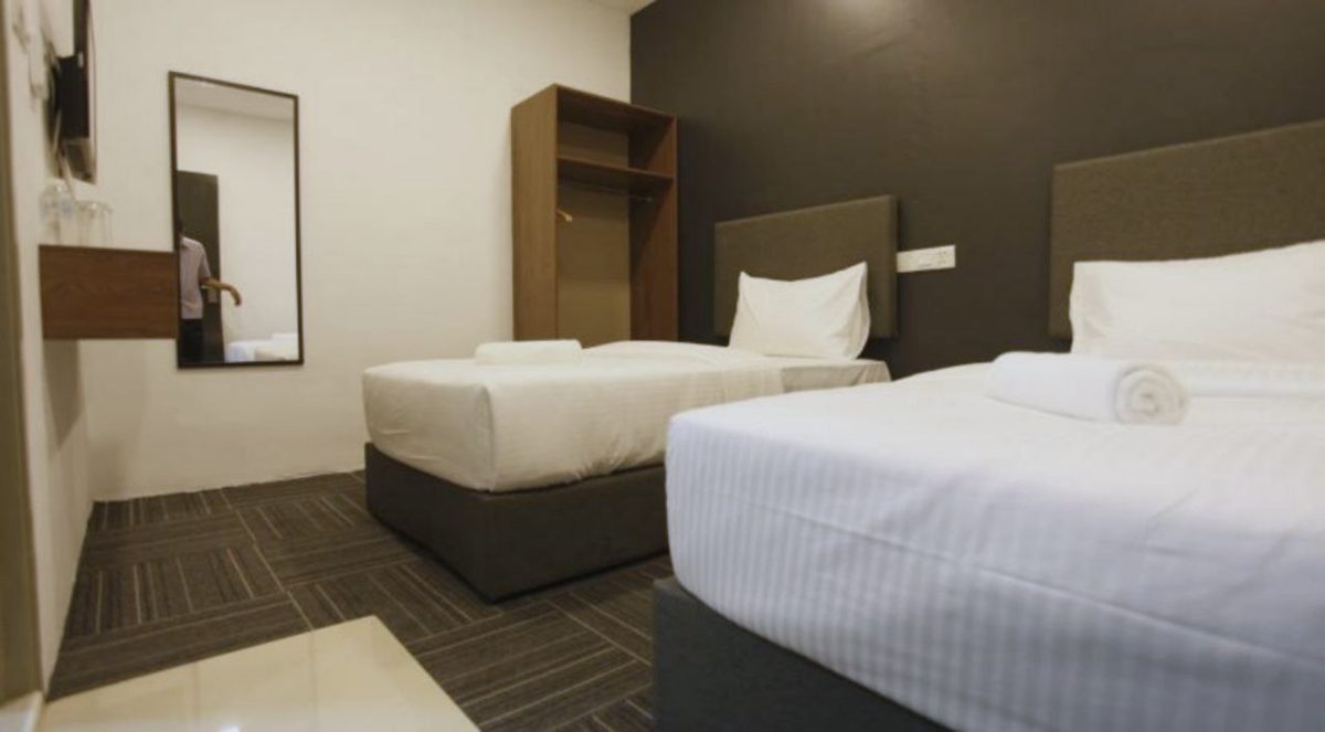 Standard Twin Room with two single beds